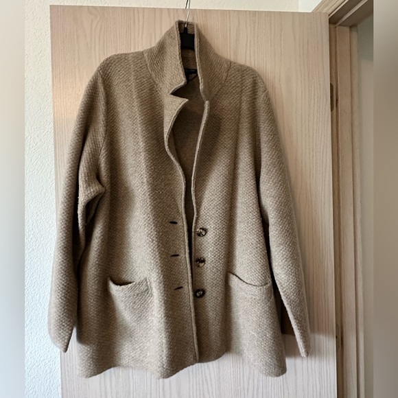 EILEEN FISHER Jacket Felted Merino Lambswool Size 2X. Worn a few occasions. - Picture 14 of 15